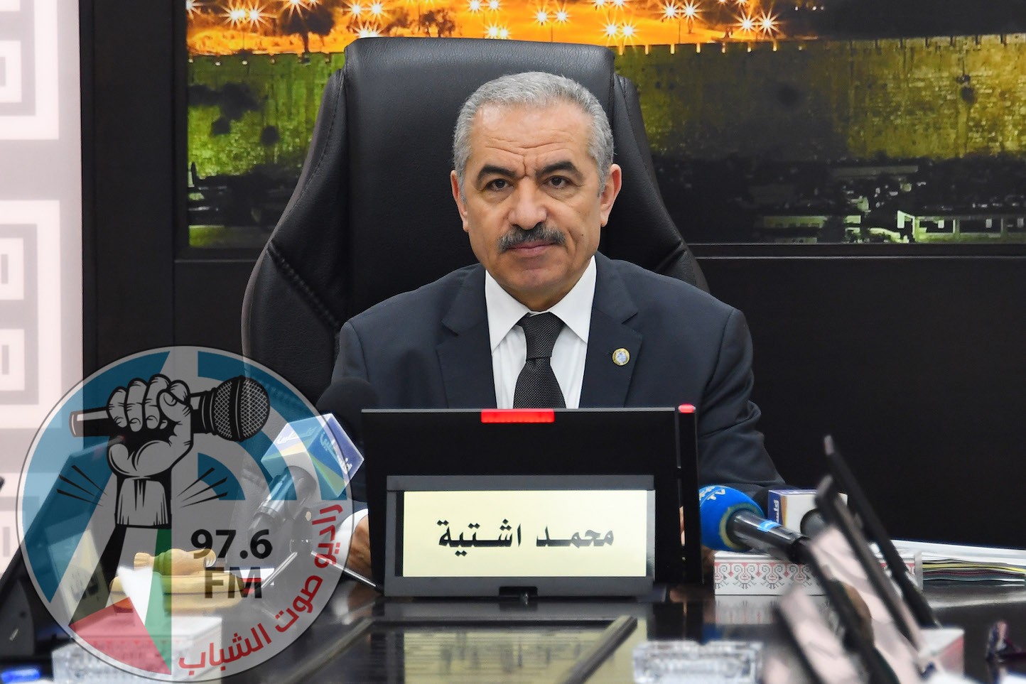 رئيس الوزراء محمد اشتية يعلن ظهر اليوم عن إجراءات جديدة لمواجهة كورونا