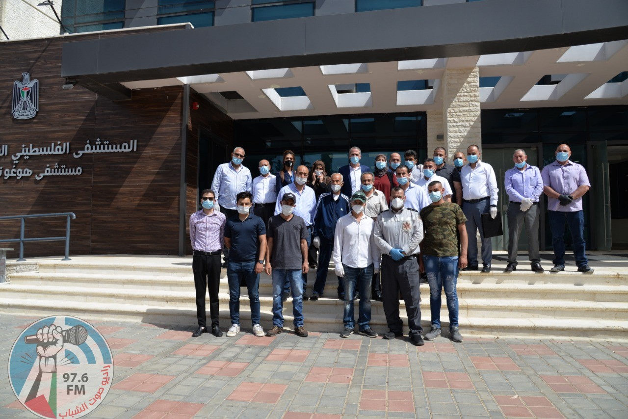 غنام تكرم فعاليات ومؤسسات منطقة شرق رام الله لمساندتهم مستشفى هوغو تشافيز