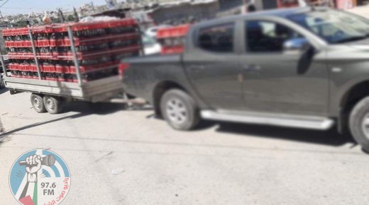 وقائي الخليل يضبط مركبة حاولت دهس عسكري محملة بالدجاج المهرب