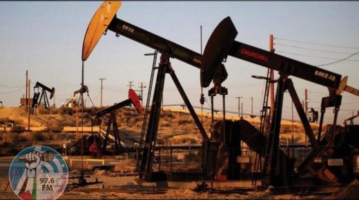 النفط يعود للارتفاع بعد هبوط اسعاره وخسائره