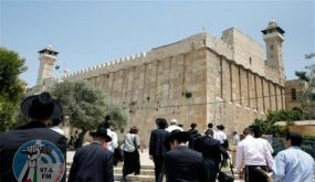 الاحتلال منع رفع الأذان في المسجد الإبراهيمي 54 وقتا الشهر المنصرم