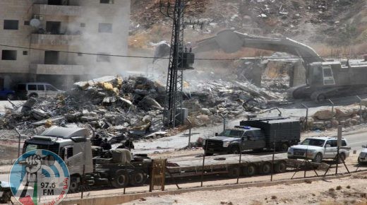 “محدث” الاحتلال يهدم منازل في بيتونيا و بيت سيرا ويعتقل العشرات