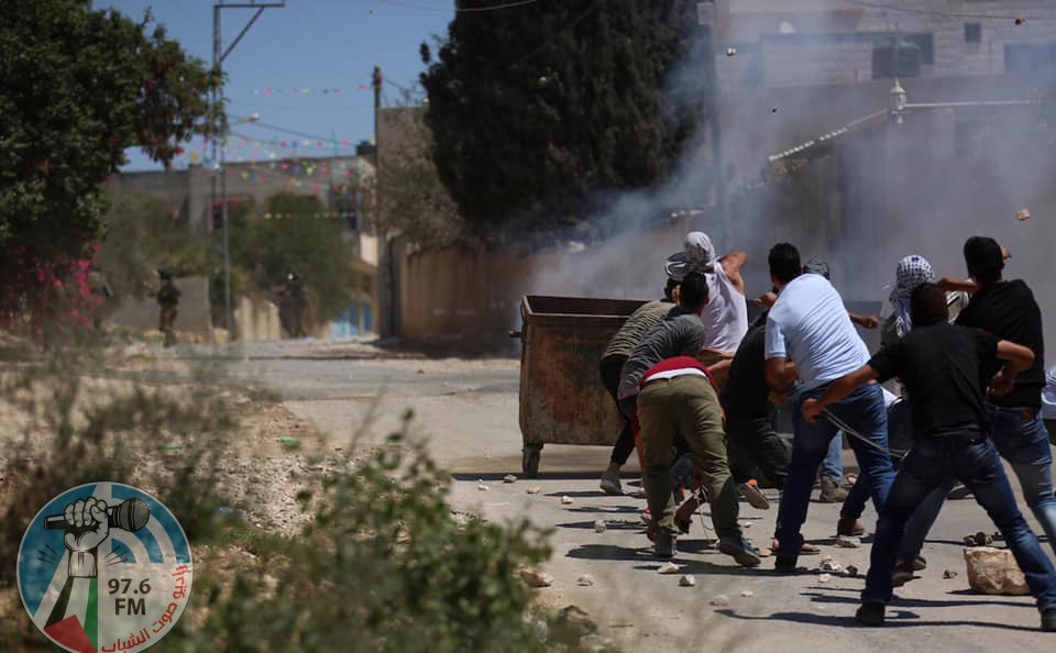 إصابة العشرات بالاختناق جراء قمع الاحتلال مسيرة كفر قدوم