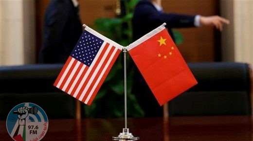 بكين تأمر أمريكا بإغلاق قنصليتها في الصين .