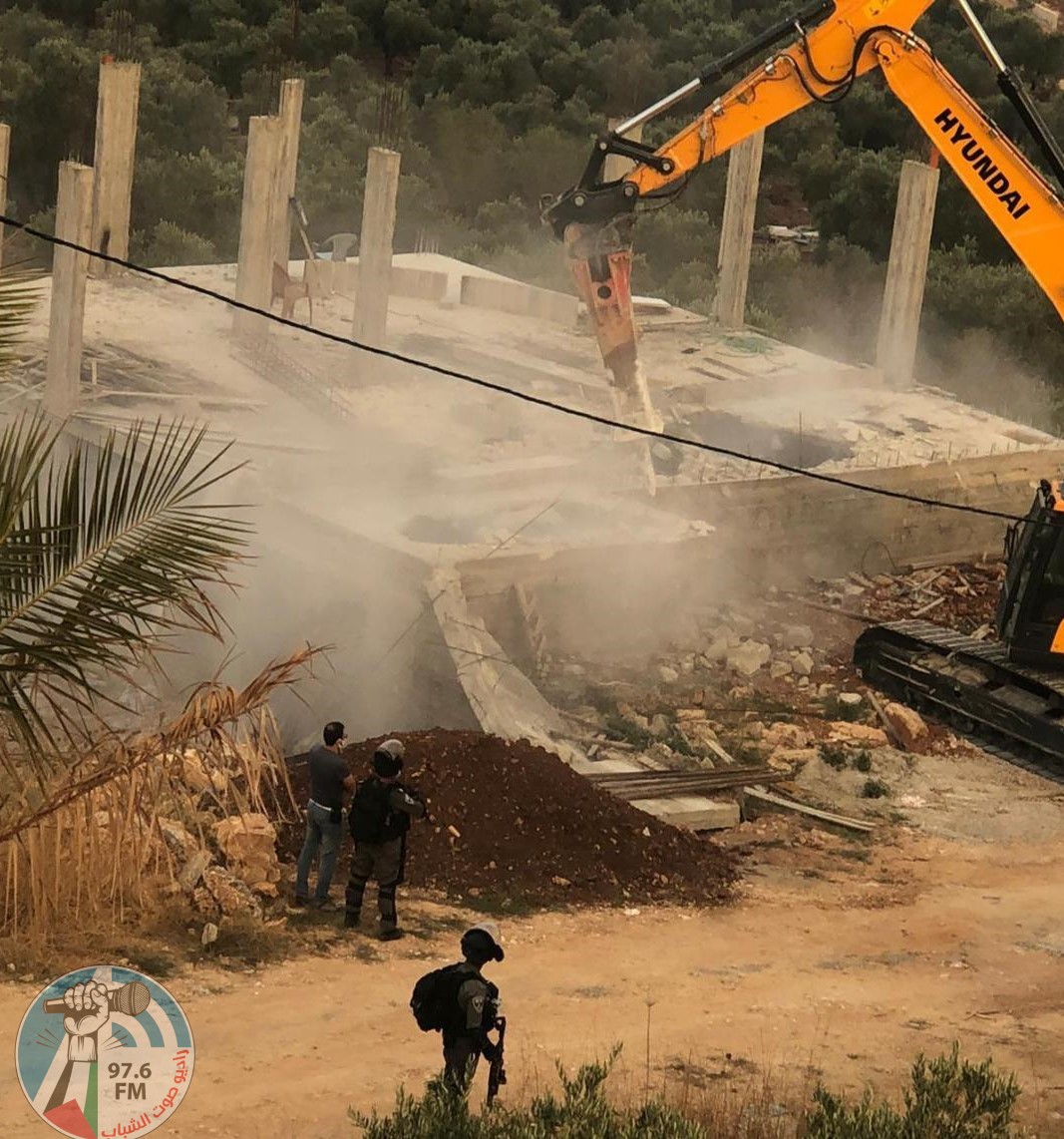 الاحتلال يهدم منزلا قيد الانشاء في قراوة بني حسان غرب سلفيت