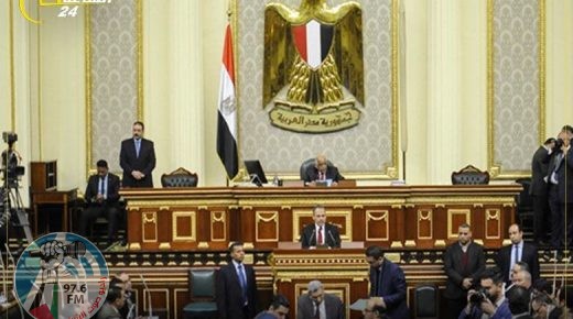 البرلمان المصري يفوض القوات المسلحة بالتدخل العسكري لحماية الأمن القومي