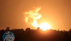 دمار وخراب بالممتلكات في قصف صاروخي إسرائيلي جنوب غزة