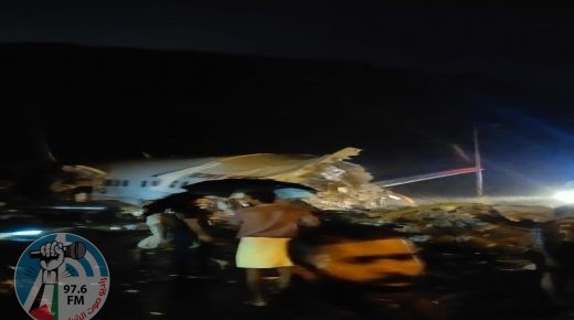 مصرع 16 شخصا على الأقل بتحطم طائرة ركاب قادمة من الإمارات لدى هبوطها في مطار بجنوب الهند (فيديو)