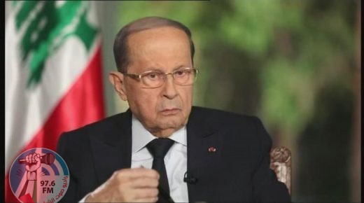 الرئيس اللبناني يؤجل الاستشارات النيابية لتسمية رئيس وزراء جديد أسبوعاً