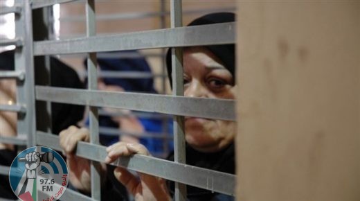 فروانة: الاحتلال اعتقل 63 مواطنة منذ بدء أزمة كورونا