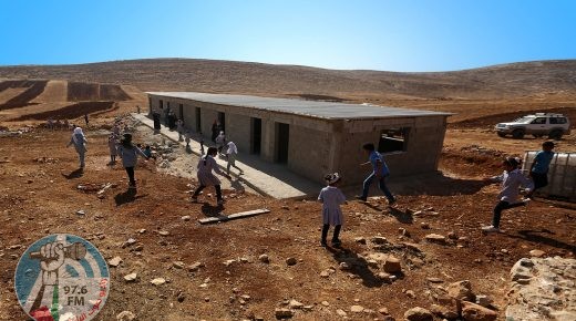 الاحتلال يهدم مدرسة ممولة من الإتحاد الأوروبي شرق رام الله