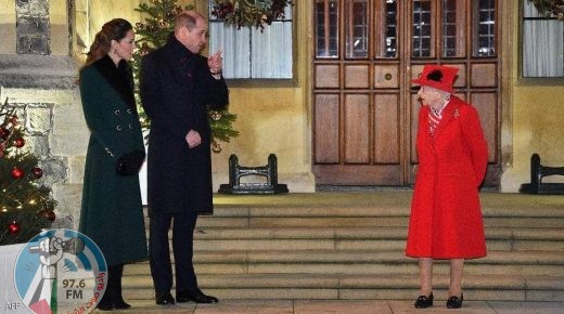الملكة إليزابيث في ظهور طال انتظاره.. وهاري يغيب “كالعادة”