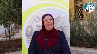 بعزيمة وردية .. وأمل بالله ..” فوزيه ابو اسنينه ” تنجو من سرطان الثدي .. وتستكمل حياتها بإبداع .