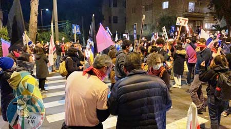 “الأعلام السوداء” : استمرار المظاهرات المطالبة برحيل نتنياهو