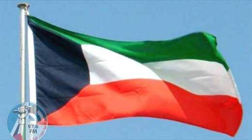 أمير الكويت يقبل استقالة الحكومة ويدعو البرلمان الجديد للانعقاد