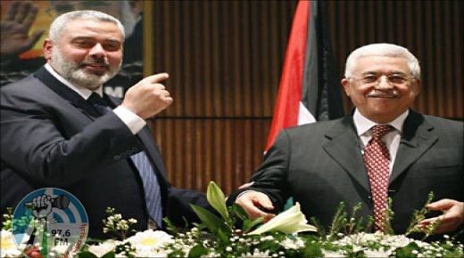 اسماعيل هنية يهنئ السيد الرئيس محمود عباس بحلول شهر رمضان