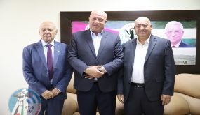 النائب في البرلمان الأردني رائد رباع الظهراوي في زيارة لبلدية الظاهرية وغرفة تجارة وصناعة جنوب الخليل، وبلدية الرماضين
