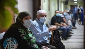 3 وفيات و165 إصابة جديدة بفيروس “كورونا” و453 حالة تعافٍ