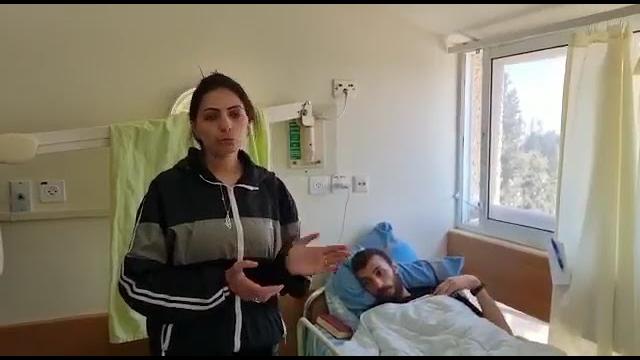 شقيقة الأسير الغضنفر أبو عطوان تتحدث عن وضعه في اليوم ال 54 لإضرابه عن الطعام
