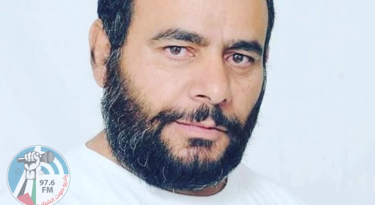 بعد التوصل الى اتفاق بعدم تجديد اعتقاله الاداري … الأسير محمد أبو فنونة يعلق إضرابه عن الطعام
