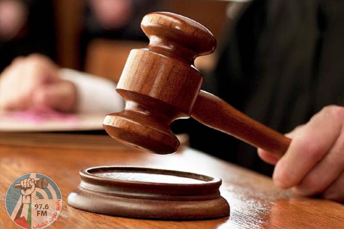 الخليل : الحكم بالأشغال الشاقة المؤقتة لمدة سبع سنوات ونصف لمدان بتهمة الشروع بالقتل
