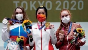 الصينية يانغ تفوز بأول ذهبية في أولمبياد طوكيو