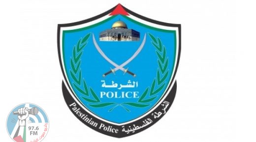 الشرطة تنفذ فعاليات توعية لأطفال مخيم طلائع الإيمان الصيفي في الخليل