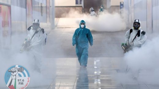 Volunteers in protective suits disinfect a railway station as the country is hit by an outbreak of the new coronavirus, in Changsha, Hunan province, China February 4, 2020. cnsphoto via REUTERS ATTENTION EDITORS - THIS IMAGE WAS PROVIDED BY A THIRD PARTY. CHINA OUT.