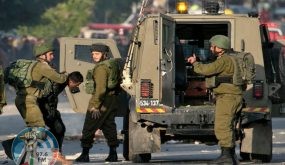 الاحتلال يعتقل ثلاثة مواطنين من بيت لحم ويسلم آخر بلاغا لمراجعة مخابراته
