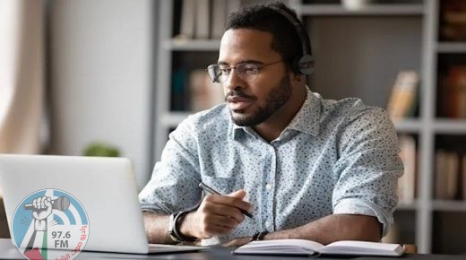 غوغل ميتس تختير الترجمة المباشرة لاجتماعات الفيديو