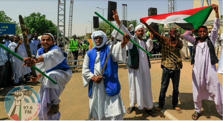 دعوات الى التهدئة في الخرطوم عشية تظاهرات ينظمها فريقان متنافسان