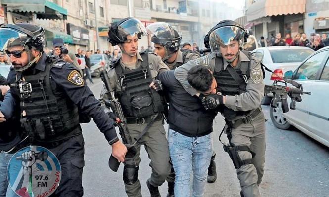 الاحتلال يعتقل شابا من العبيدية شرق بيت لحم