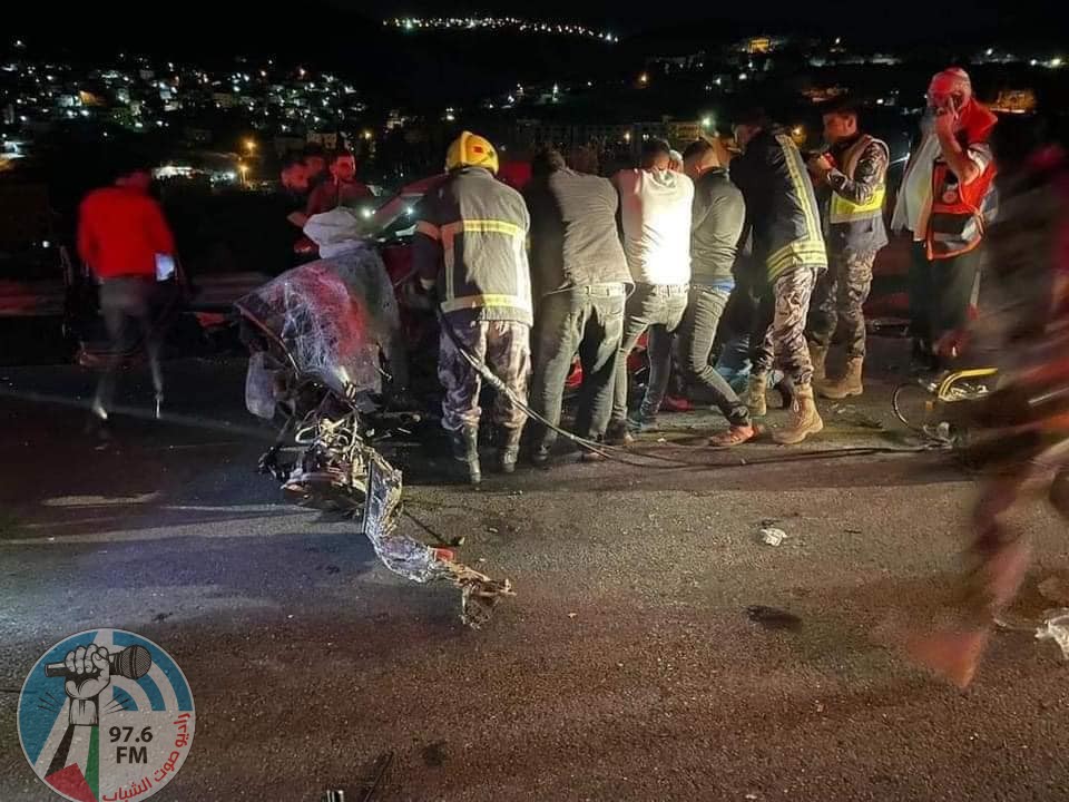 مصرع 4 مواطنين واصابة اثنين آخرين بجروح خطيرة إثر حادث سير جنوب نابلس