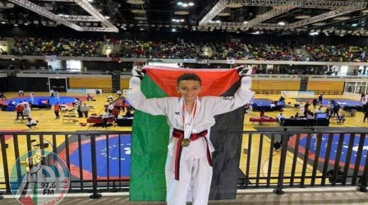 البطل الفلسطيني نور السويطي يفوز بالمركز الاول في بطولة بريطانيا الوطنية “للتايكوندوا”