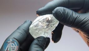 اكتشاف معدن لم يسبق له مثيل في الماس المستخرج من أعماق الأرض