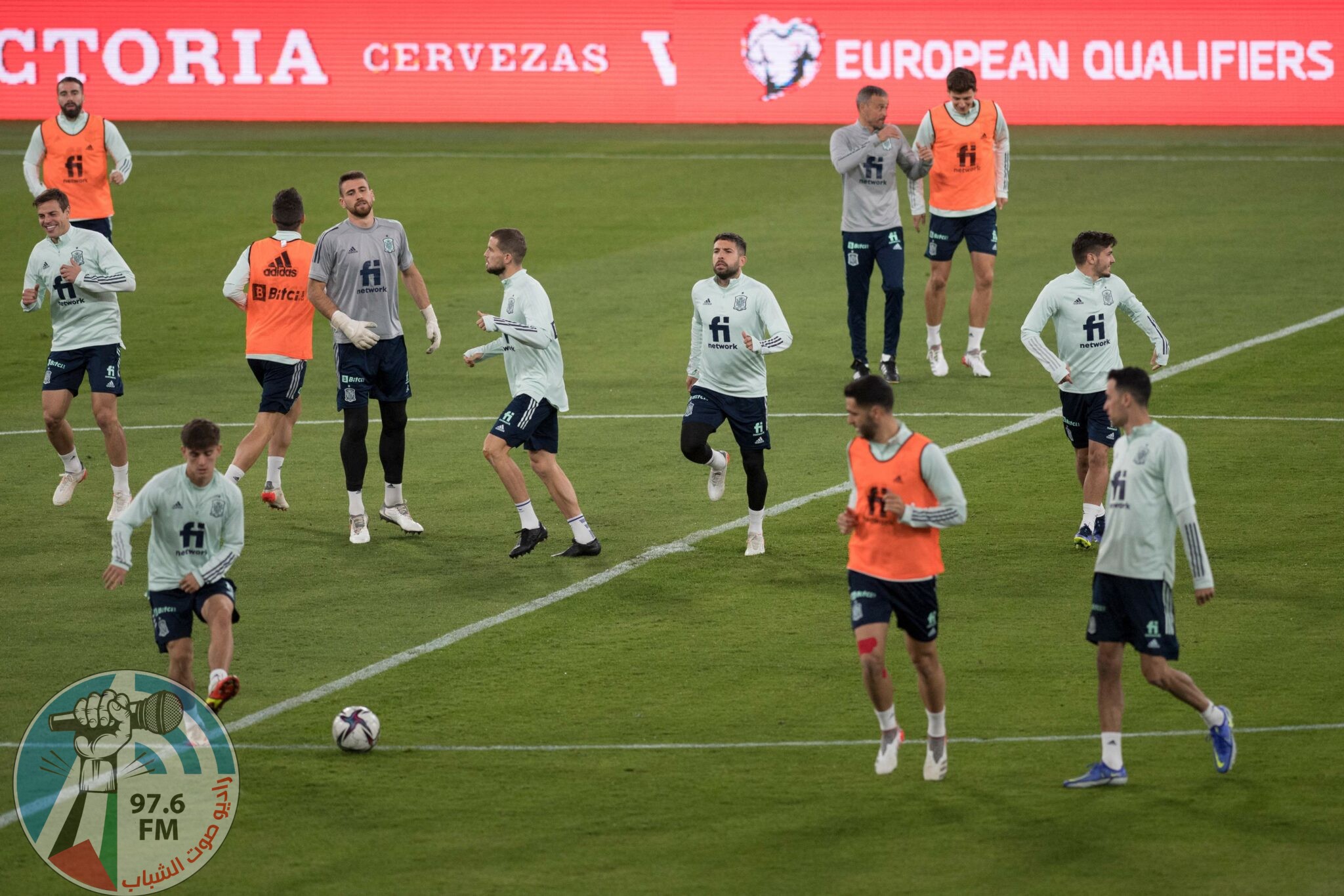 Spain's players attend a training session at La Cartuja Stadium in Seville on the eve of their FIFA World Cup Qatar 2022 qualification Group B football match against Sweden on November 13, 2021. (Photo by JORGE GUERRERO / AFP)
