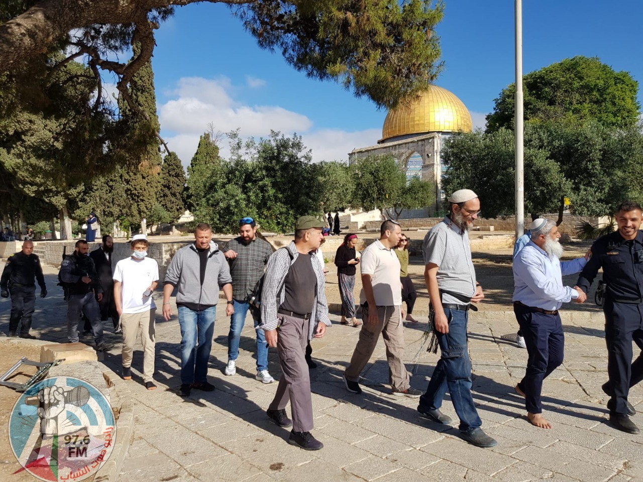 المستوطنون يواصلون اقتحاماتهم اليوميه للمسجد الأقصى