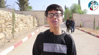 طلبة المدارس يُهنئون معلميهم بمناسبة يوم المعلم الفلسطيني