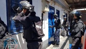 هيئة الأسرى: إدارة سجون الاحتلال تنكل بالأسير شادي هلسه أثناء اعتقاله