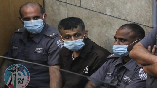 هيئة الأسرى: الأسير محمد العارضة يعلق إضرابه المفتوح عن الطعام