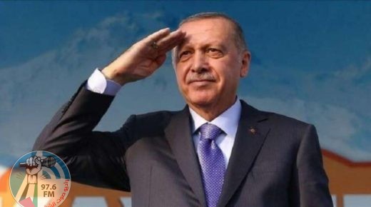 صحيفة “حرييت” التركيّة: أنقرة تحضر لطرد قادة “حماس” من أراضيها