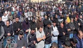 65 ألفا يؤدون صلاة الجمعة في المسجد الأقصى