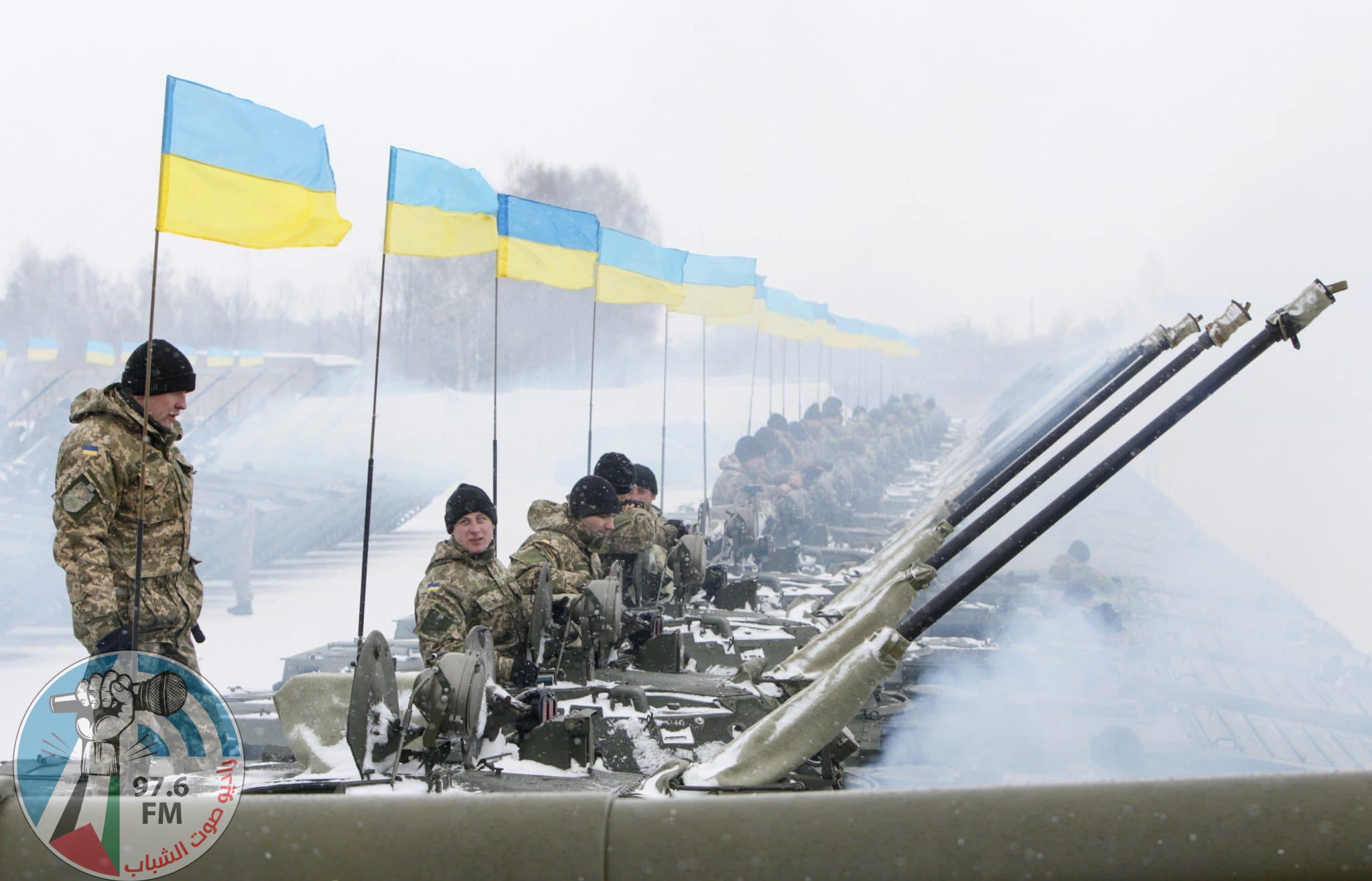تطورات التوتر في شرق أوكرانيا.. عمليات اجلاء وحشود عسكرية وانفجاران في لوغانسك