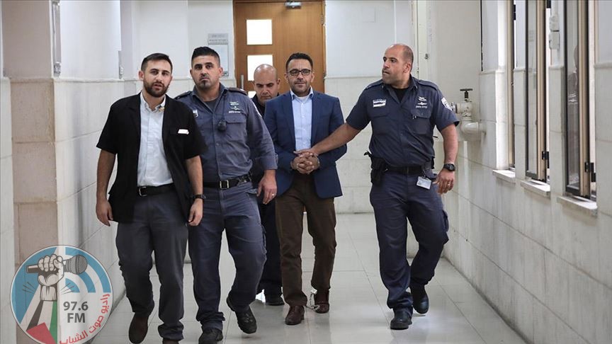 اعتقال عدنان غيث محافظ القدس