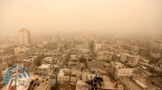عاصفة رملية تضرب فلسطين