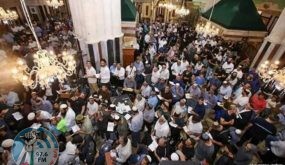 مئات المستوطنين يقتحمون الحرم الإبراهيمي في الخليل
