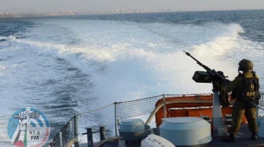بحرية الاحتلال تستهدف الصيادين شمال غزة