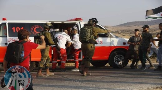 إصابة خطيرة لشاب واعتقال أربعة آخرين في مخيم الدهيشة جنوب بيت لحم
