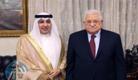 الرئيس يستقبل سفير الكويت غير المقيم لدى فلسطين