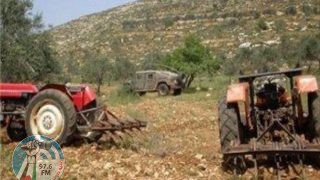 الاحتلال يستولي على خط مياه ومعدات زراعية في طوباس